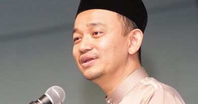 Student exchange programme required for developing global mindset, Maszlee says