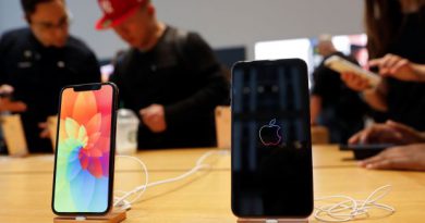 Apple cuts production orders for all three new iPhone models: WSJ