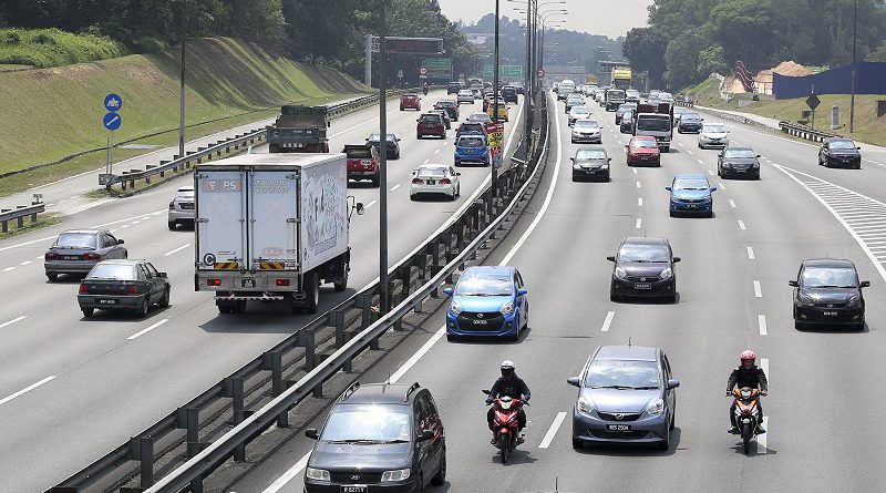 Over 60pc of all road fatalities are motorcyclists, pillion riders, PDRM data reveals