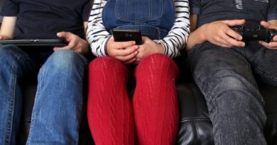 Worry over kids' excessive smartphone use is more justified than ever before