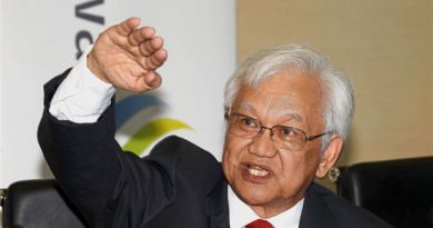 Sarawak tycoon raises stake in Naim to 25.2%