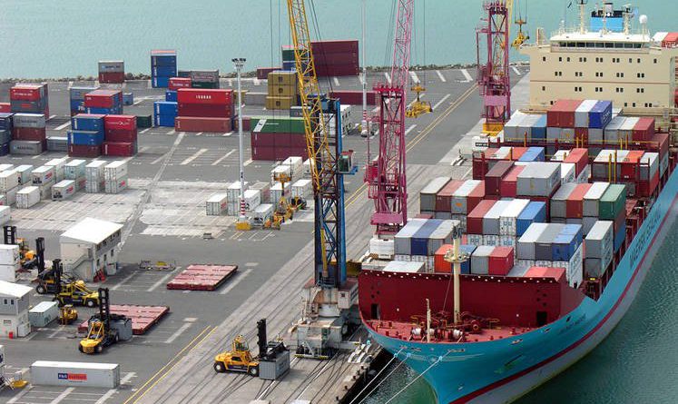 Malaysia's exports grow 4.8% in December to RM83.3b