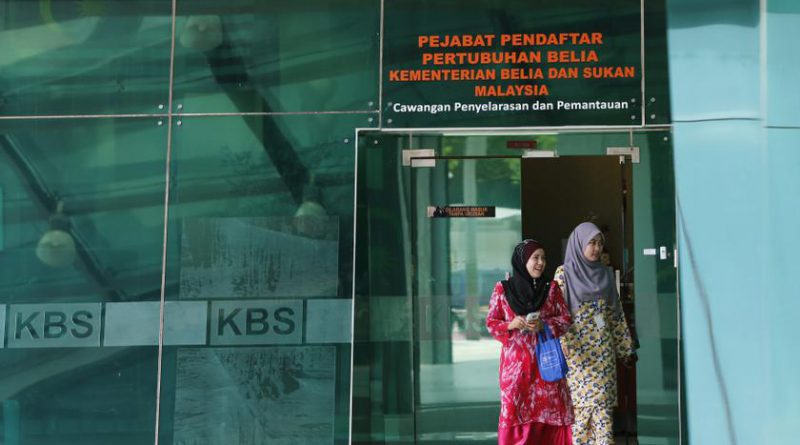 Putrajaya offers flexible working hours for civil servants beginning March
