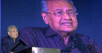 Government pays RM200 mln interest for ECRL debt - Dr Mahathir