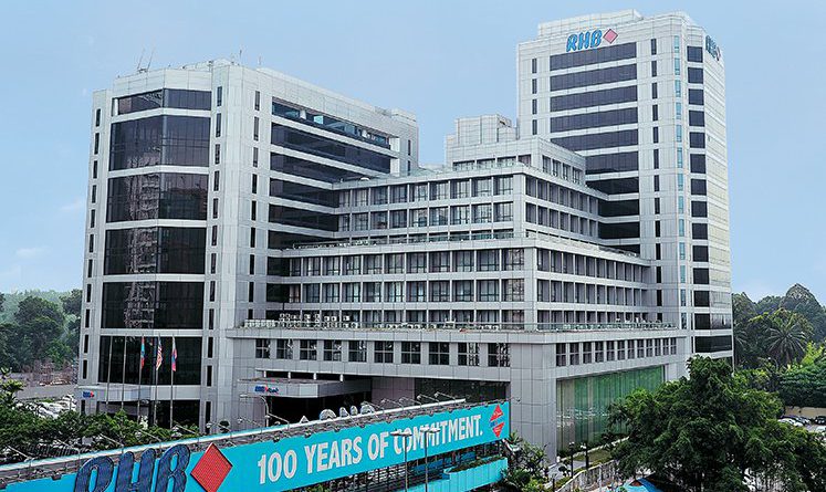 Aabar places out 4.76% of RHB