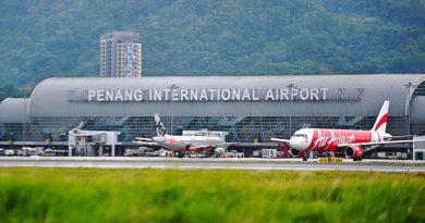 Two firms in rival bids for international airports in north of peninsula