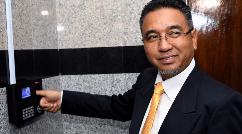 Melaka appreciates entrepreneurs’ contribution to economy, says CM