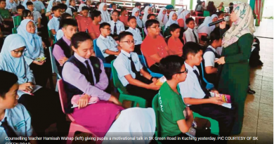445,641 pupils sit for UPSR exam today