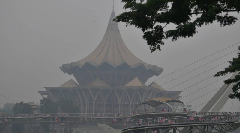 Haze: 1,037 schools in Sarawak ordered to close