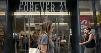 Popular fashion brand Forever 21 files for bankruptcy