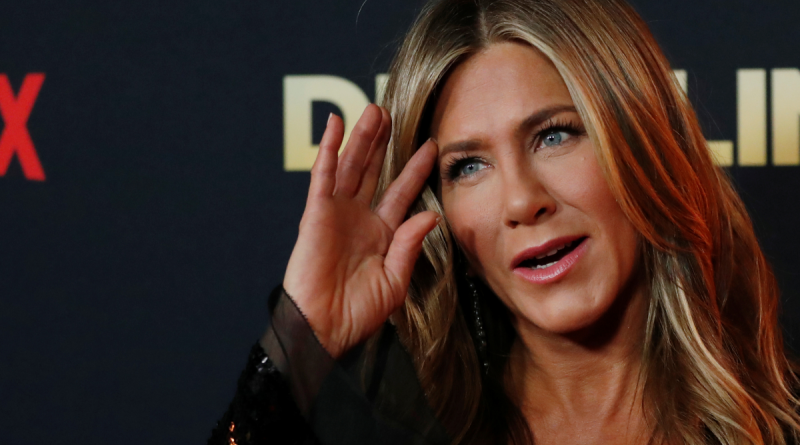 Jennifer Aniston joined Instagram, broke it, and set a Guinness World Record — all in less than 6 hours