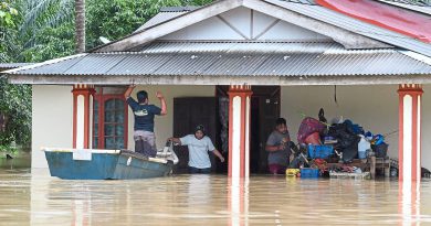 No respite for flood-stricken Kelantan as evacuees top 10,000