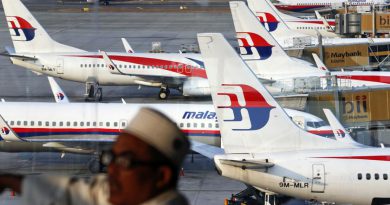 PM says received five proposals for ailing Malaysia Airlines