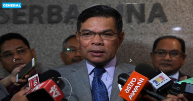COVID-19: Face masks in sufficient supply, don't engage in panic buying, says Saifuddin