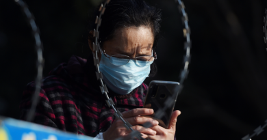 China’s coronavirus lockdown is economically terrible for almost everyone except delivery, news, and gaming apps