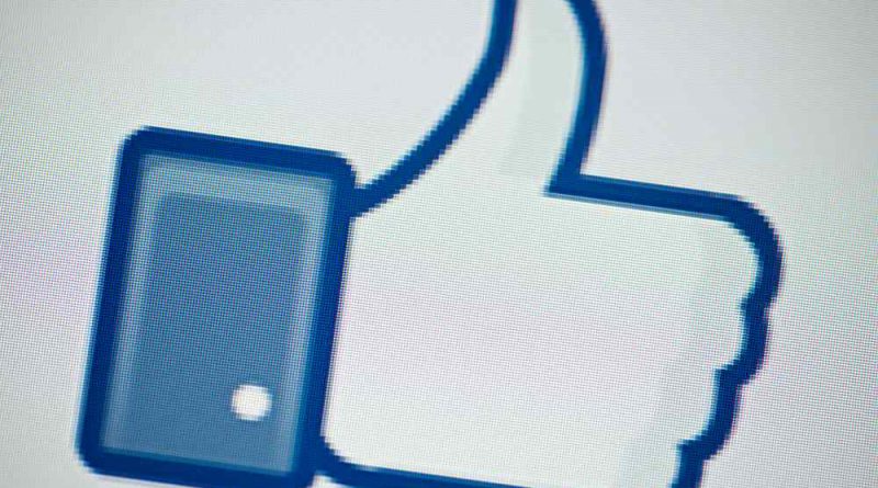 Americans wary of Facebook 'power,' survey shows