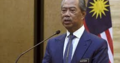 Malaysia growth seen as low as 2% on ‘triple whammy’ of troubles