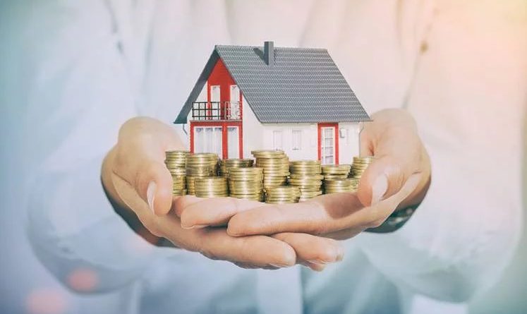 COVID-19 driving real estate agents’ earnings down: Survey